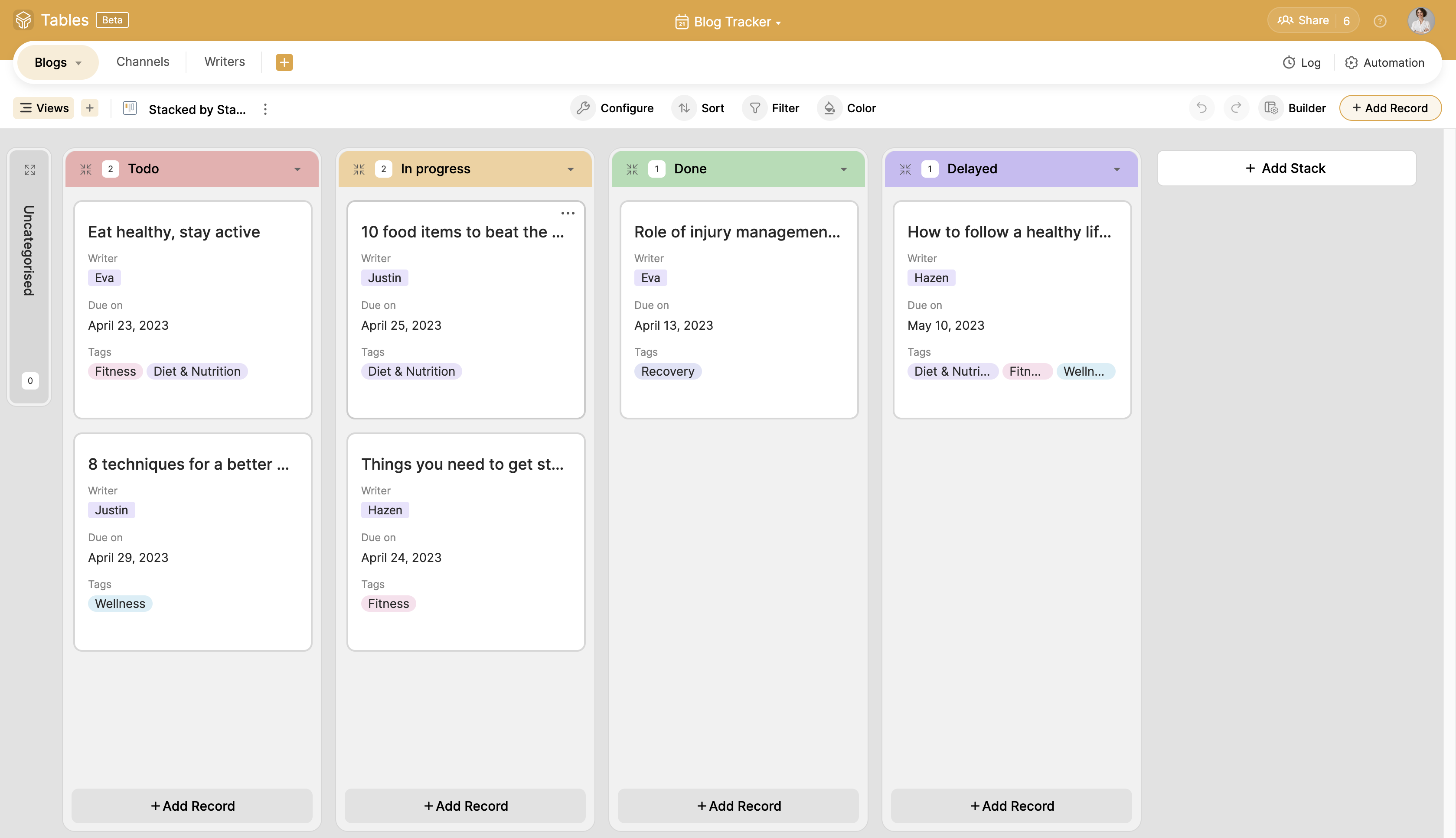 Zoho Tables Data View